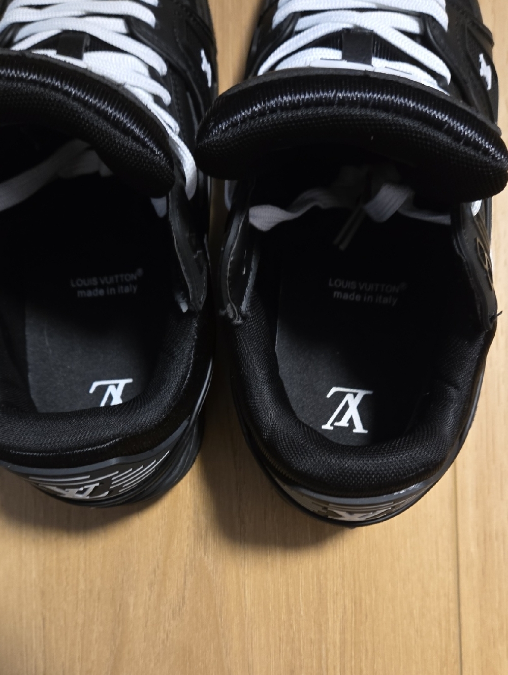 Louis Vuitton Mongral Black Trainers - Picture 7 of 9